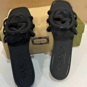 Gucci Women's Black Marmont Rubber Slides, Size 8 - With Box